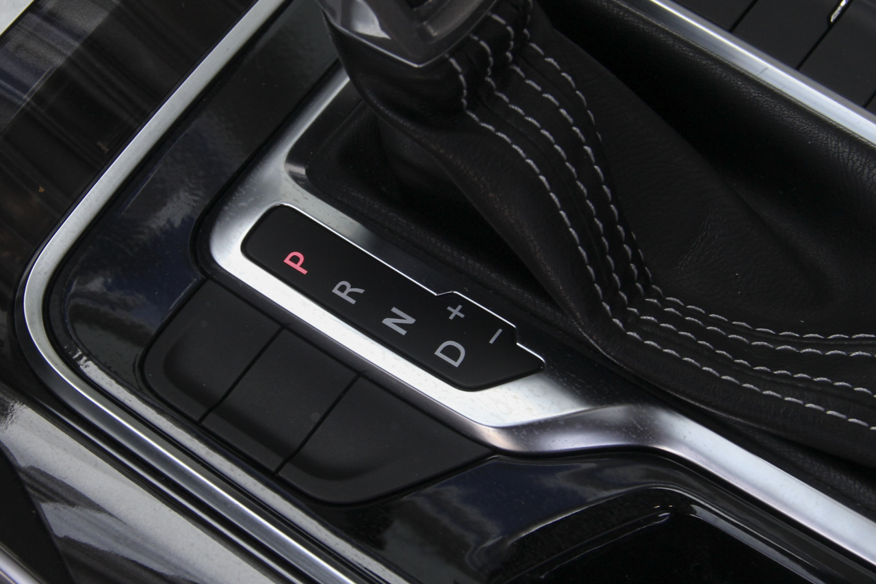 2017上汽大通D90 2.0T自动四驱天狼星