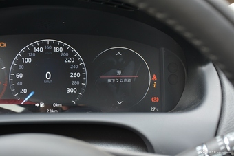 2018款捷豹XJL 3.0L自动SC两驱典雅商务版 