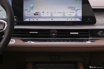 2025款艾瑞泽8 2.0T 自动御+