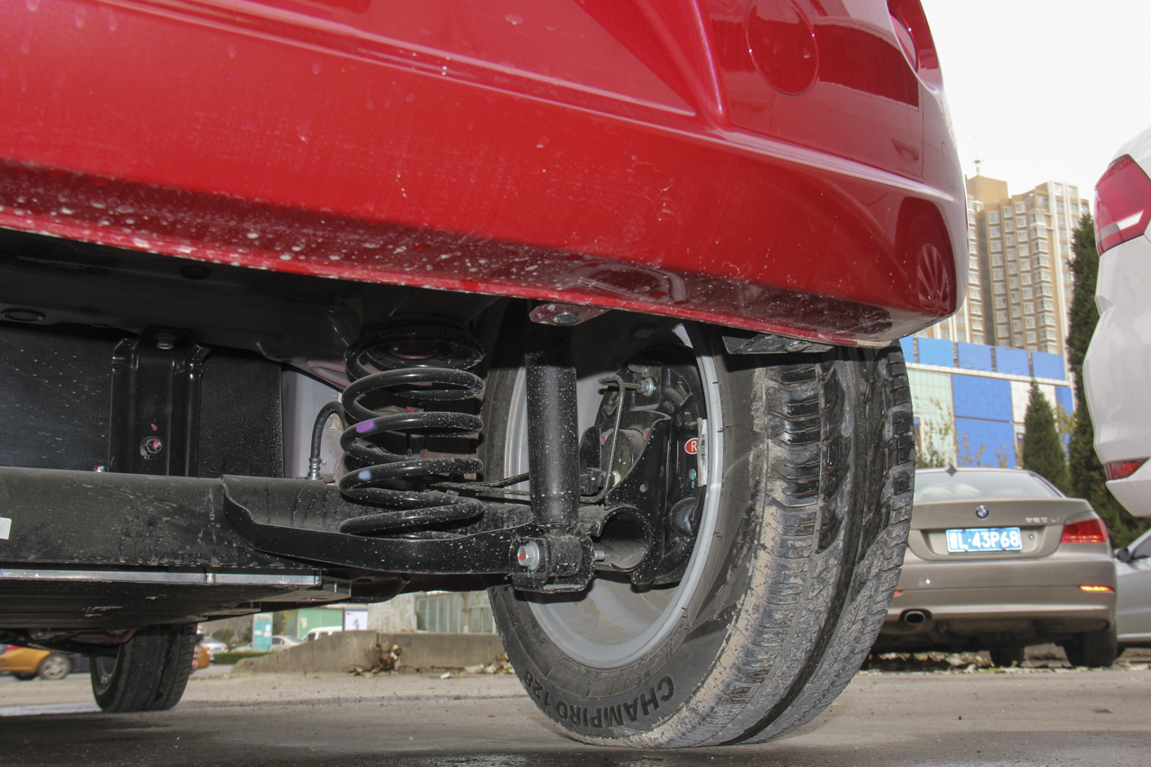 2018款江淮iEV6E升级版 豪华智能型