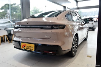 2025款零跑B01 650激光雷达版