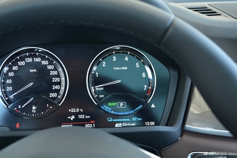 2019款宝马X1新能源 xDrive25Le 里程升级版