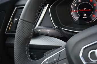 2021款奥迪Q5L Sportback上市特别版