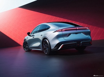 2026款深蓝L06 560Ultra+激光版 官图