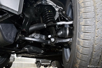 2025款北京BJ40e 魔核电驱进阶版