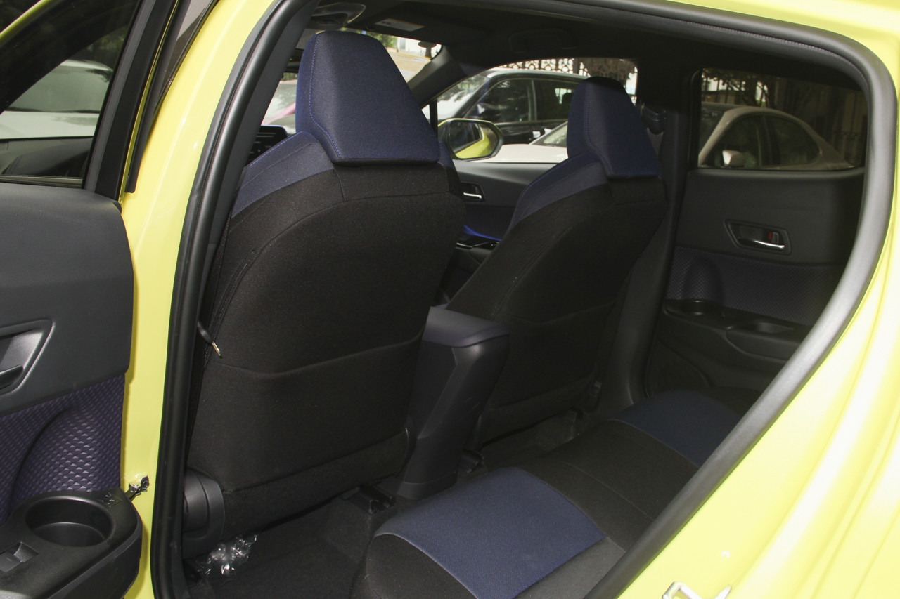 2018款C-HR 2.0L自动领先版国V 