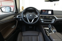 2019款宝马5系新能源 530Le 2.0T自动先锋版