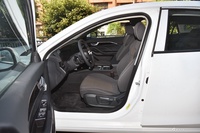 2025款奔腾B70 龙耀版 1.5T 质享型