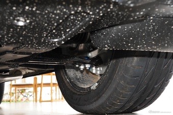 2025款风云T9 120 长续航版尊荣型 7座 磷酸铁锂