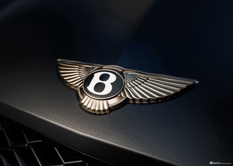 2026款欧陆混动 GT 敞篷Virtuoso特别版 官图