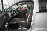 2025款宝典 2.5T手动柴油两驱长轴