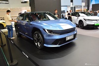 2024北京车展实拍：烨P7