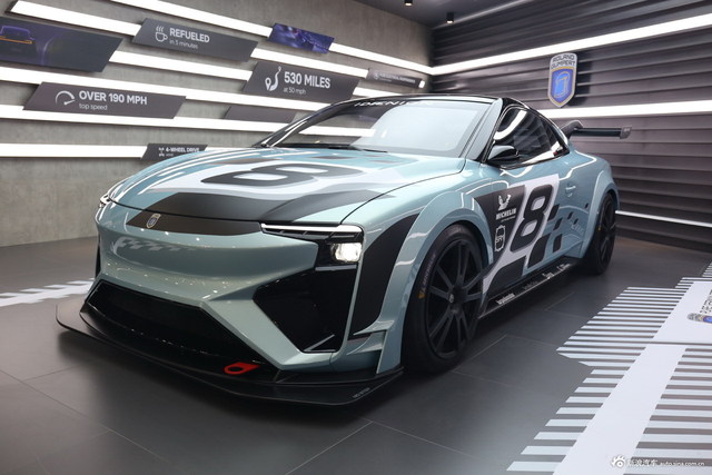 Gumpert Nathalie