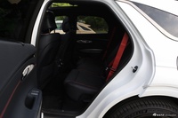 2023款捷尼赛思GV70 2.5T 四驱旗舰版