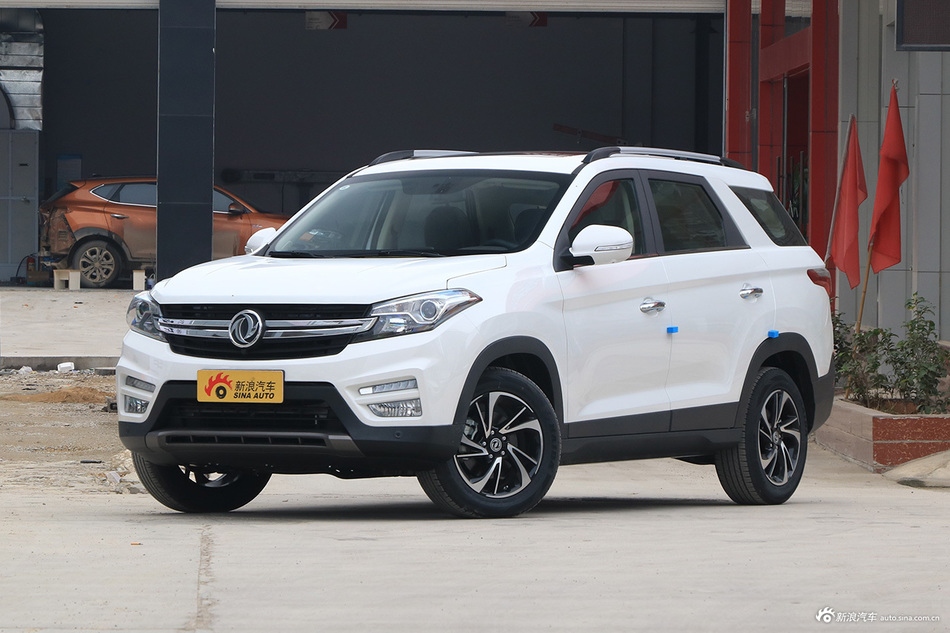 2018款风光S560 1.8L CVT智联型7座