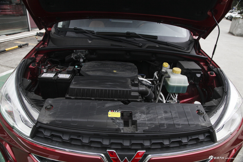 2018款五菱宏光S3 1.5L手动豪华型