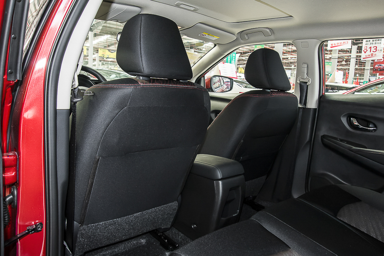 2019款LANNIA蓝鸟1.6L自动炫酷版国VI