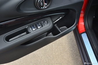 2022款MINI CLUBMAN 1.5T COOPER 鉴赏家