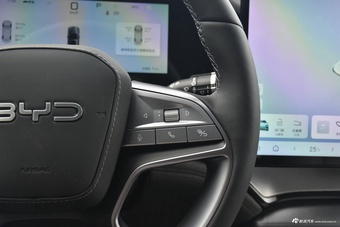 2025款海豹07 DM-i 智驾版 1.5L 125km 豪华型