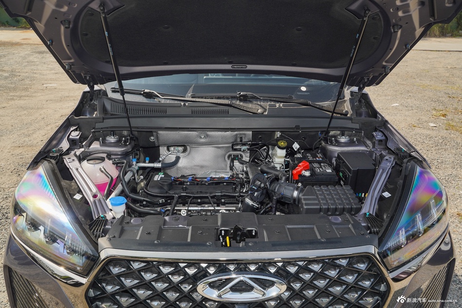 2025款瑞虎7 卓越版 1.5T CVT豪华版量子灰