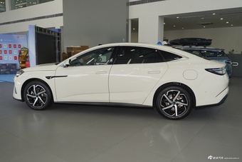 2026款海豹07 DM-i 1.5T 230km 旗舰型