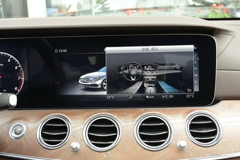 2019款奔驰E级改款2.0T自动运动豪华型300L