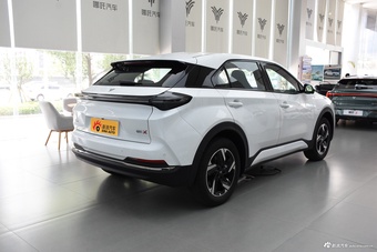 2025款哪吒X 500 Plus