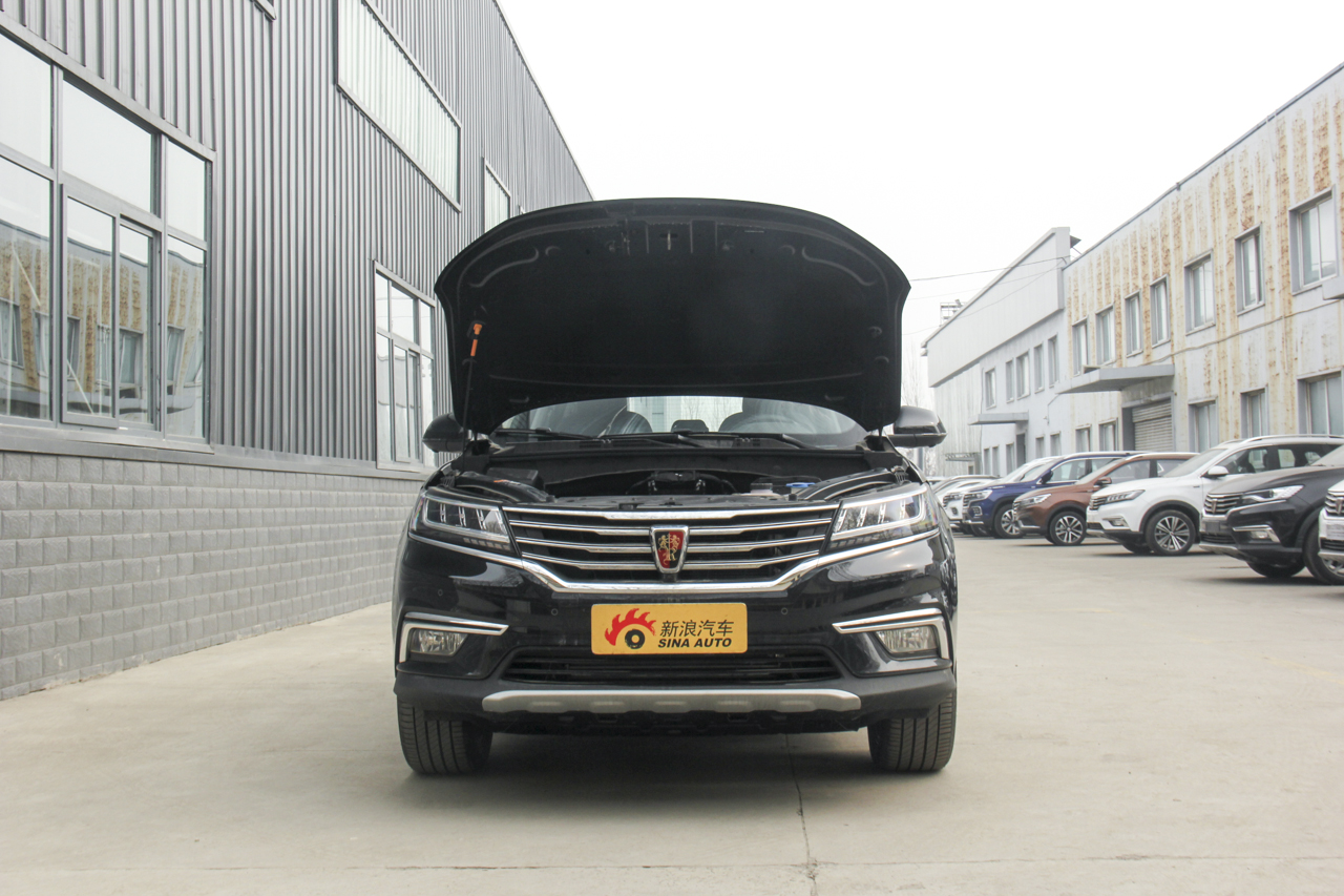 2019款荣威RX5 1.5T手动两驱Ali智联网铂金版