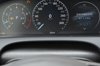 2018款捷豹XJL 3.0L自动SC两驱典雅商务版 