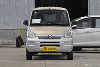 2019款五菱荣光S 1.5L手动加长基本型 