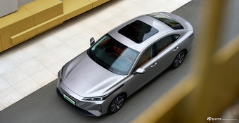 2025款逸动PHEV 智慧新蓝鲸 145KM 战舰版 官图