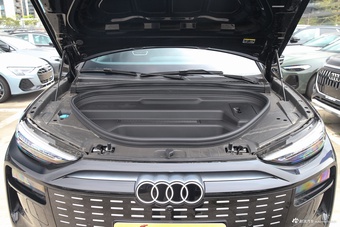 2026款奥迪Q6L e-tron 长续航版
