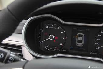 2018款吉利帝豪GL 1.4T自动精英智联型