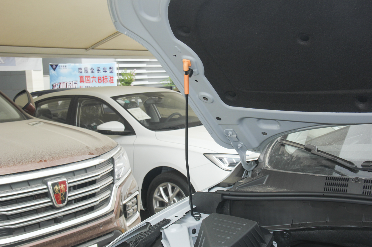 2019款荣威RX5 1.5T 手动两驱Ali智联网铂金版