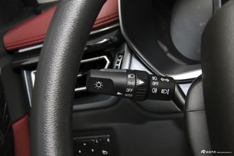 2019款风行T5L 1.8T手动豪华型7座