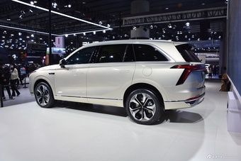 2022广州车展实拍：魏牌蓝山DHT-PHEV