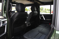 2019款北京BJ40 PLUS 2.0T 自动四驱城市猎人版尊享型