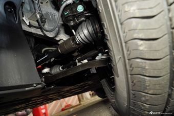 2025款比亚迪元UP 301KM领航型