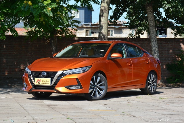 2020款轩逸1.6L TOP 自动奢享版