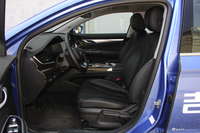 2018款吉利博瑞GE新能源PHEV 耀悦版