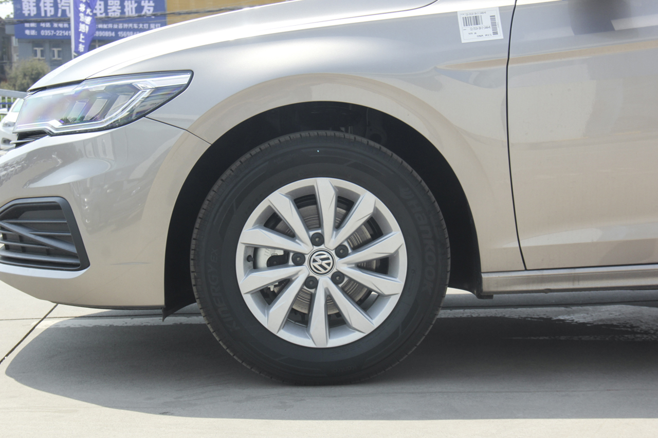 2019款宝来 1.5L手动时尚型