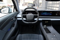 2023款岚图追光 旗舰版