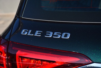 2022款奔驰GLE 改款 GLE 350 4MATIC 时尚型