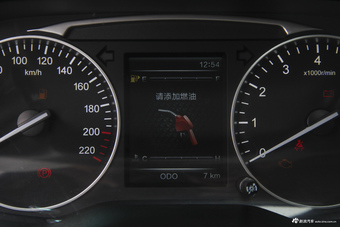 2018款斯威X7 1.5T手动尊贵型7座