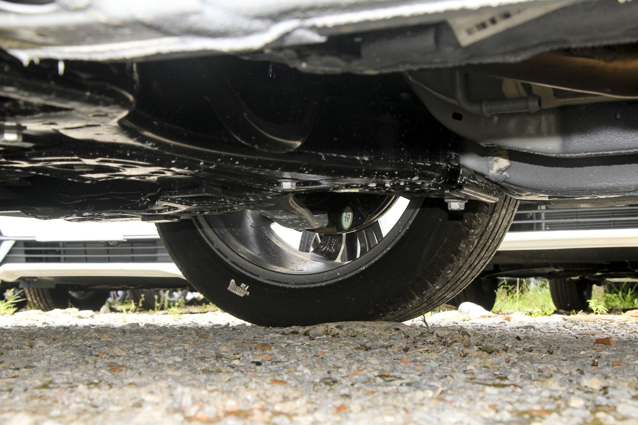 2019款吉利帝豪GL 1.4T CVT尊贵智享型