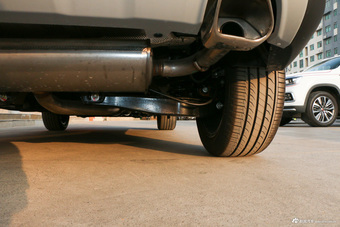 2019款荣威RX5 2.0T 30T自动Ali两驱智联网铂金版