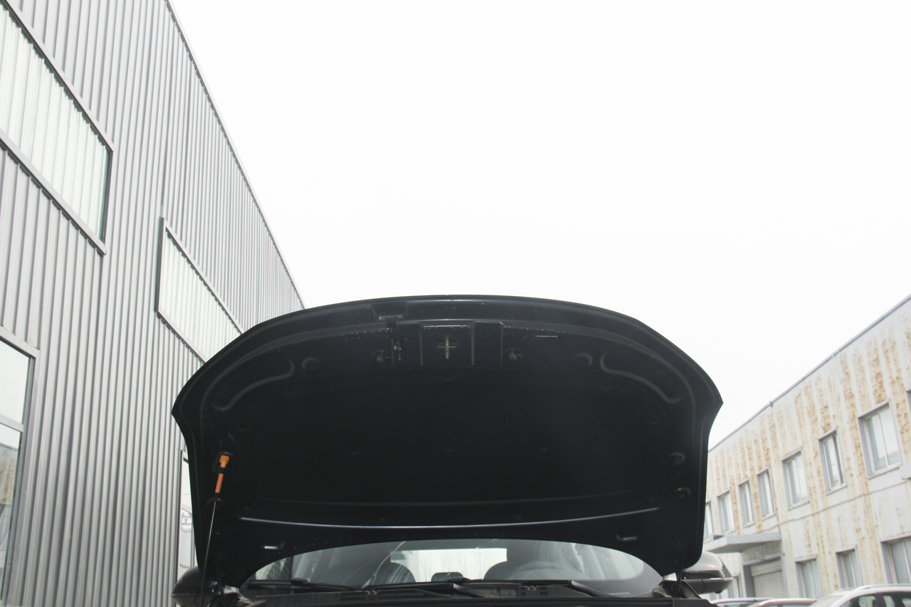 2019款荣威RX5 1.5T手动两驱Ali智联网铂金版