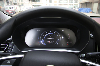 2019款风行T5L 1.8T手动豪华型7座