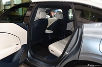 2025款ZEEKR 007 后驱智驾版 75kWh