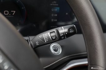 2021款捷途X70 PLUS 改款 1.5T 手动风 7座